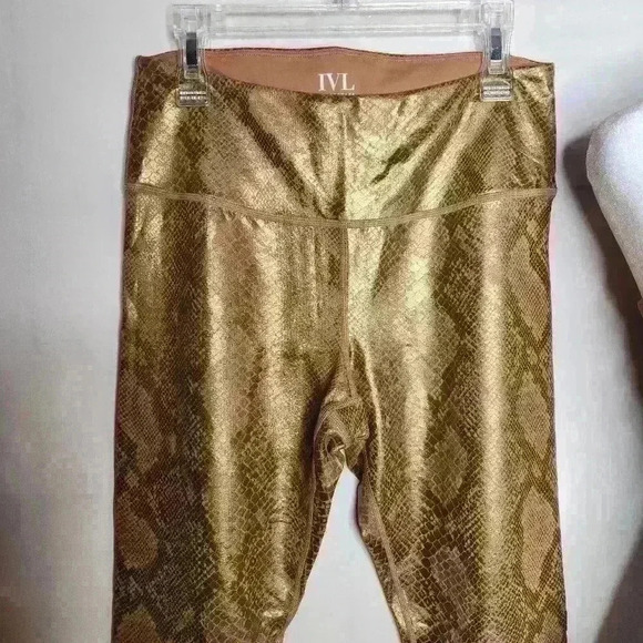 IVL Collective Bronze Snakeskin Legging/bra Set Size 8 - Picture 4 of 11